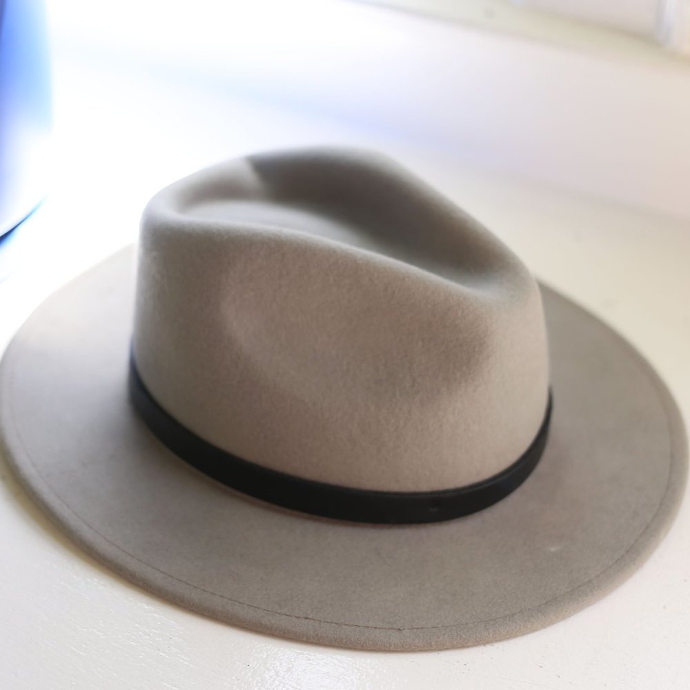 Gray Brixton Size S Felt Hat